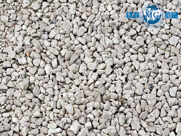 河南多地砂石價格下滑！鄭州、開封、新鄉(xiāng)等地通知下調(diào)2-6元/噸